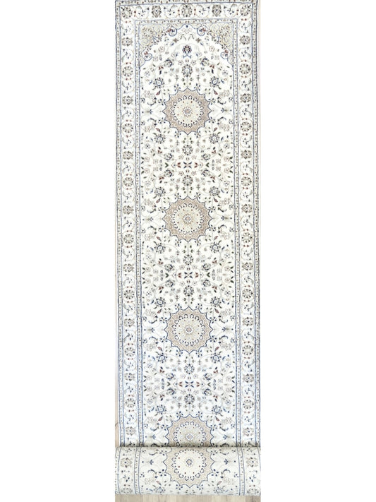 Indian Jaipur Naeen hand knotted rug