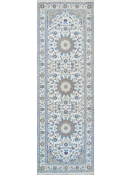 Indian Naeen hand knotted rug