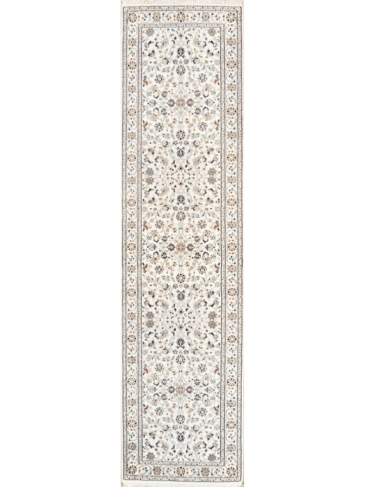Indian Naeen hand knotted rug