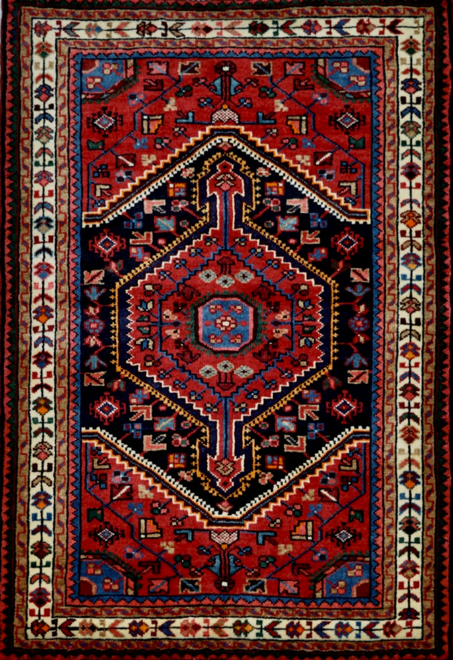 Persian Toysirkan hand knotted rug 2'6"x4'6"