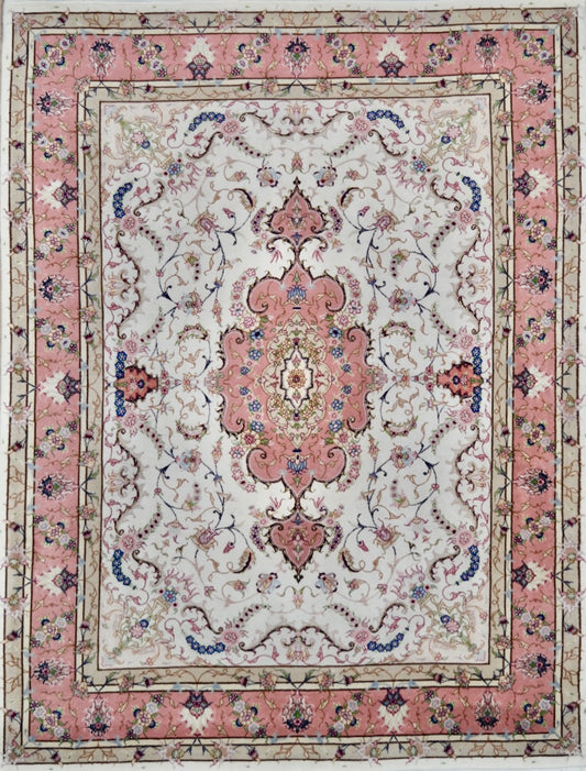 Persian Tabriz hand knotted rug 5x7