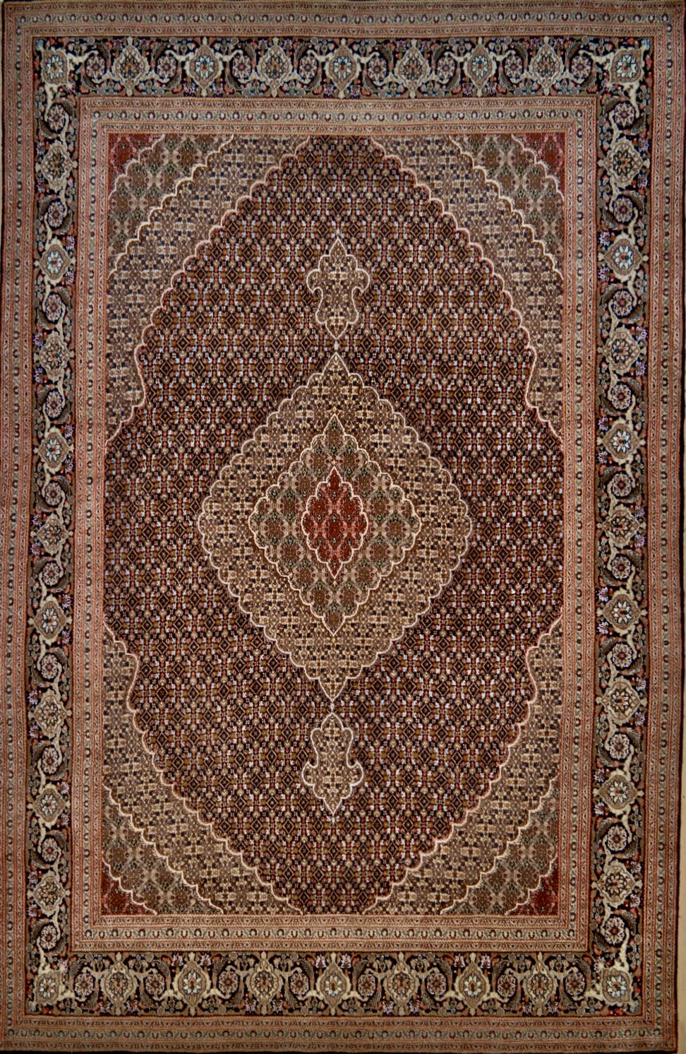 Persian Mahi Tabriz hand knotted rug 7x10