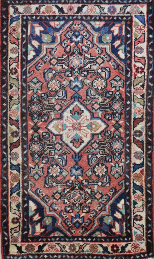 Persian Hamadan hand knotted rug 2x3