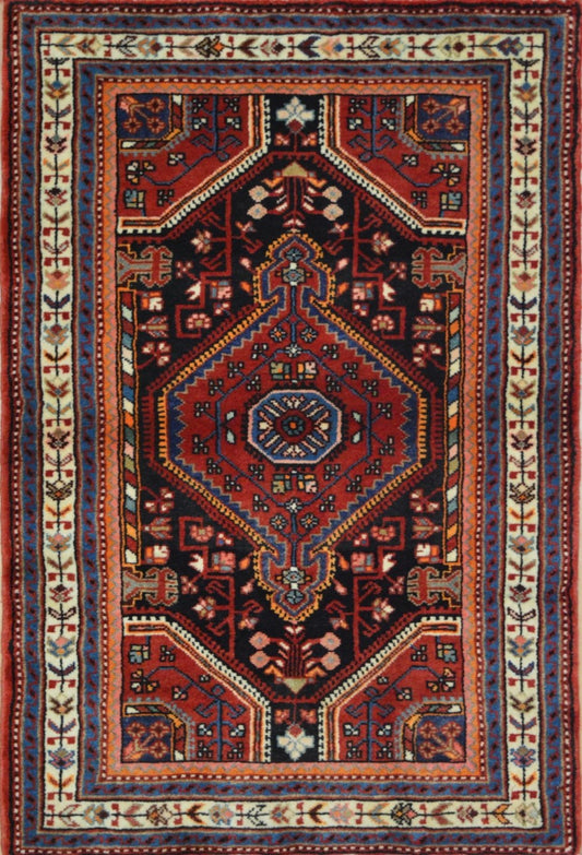 Persian Mir hand knotted rug 2'6x4'6