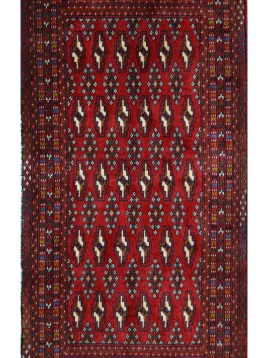 Persian Turkman hand knotted rug 2'6x4'6