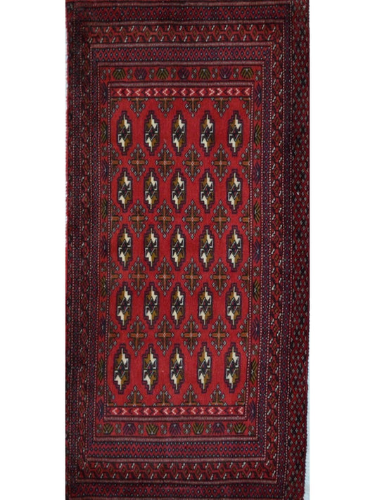 Persian Turkman hand knotted rug 2'6x4'6