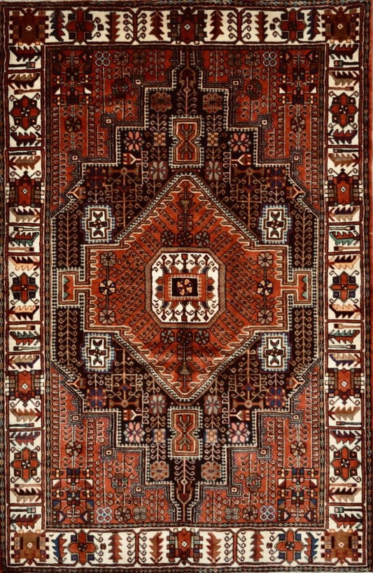Persian Bakhtiari hand knotted rug 5x7
