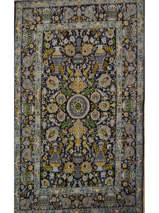 Persian Zanjan hand knotted rug 5x8