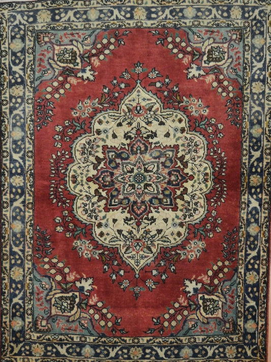 Persian Najafabad hand knotted rug 5x7