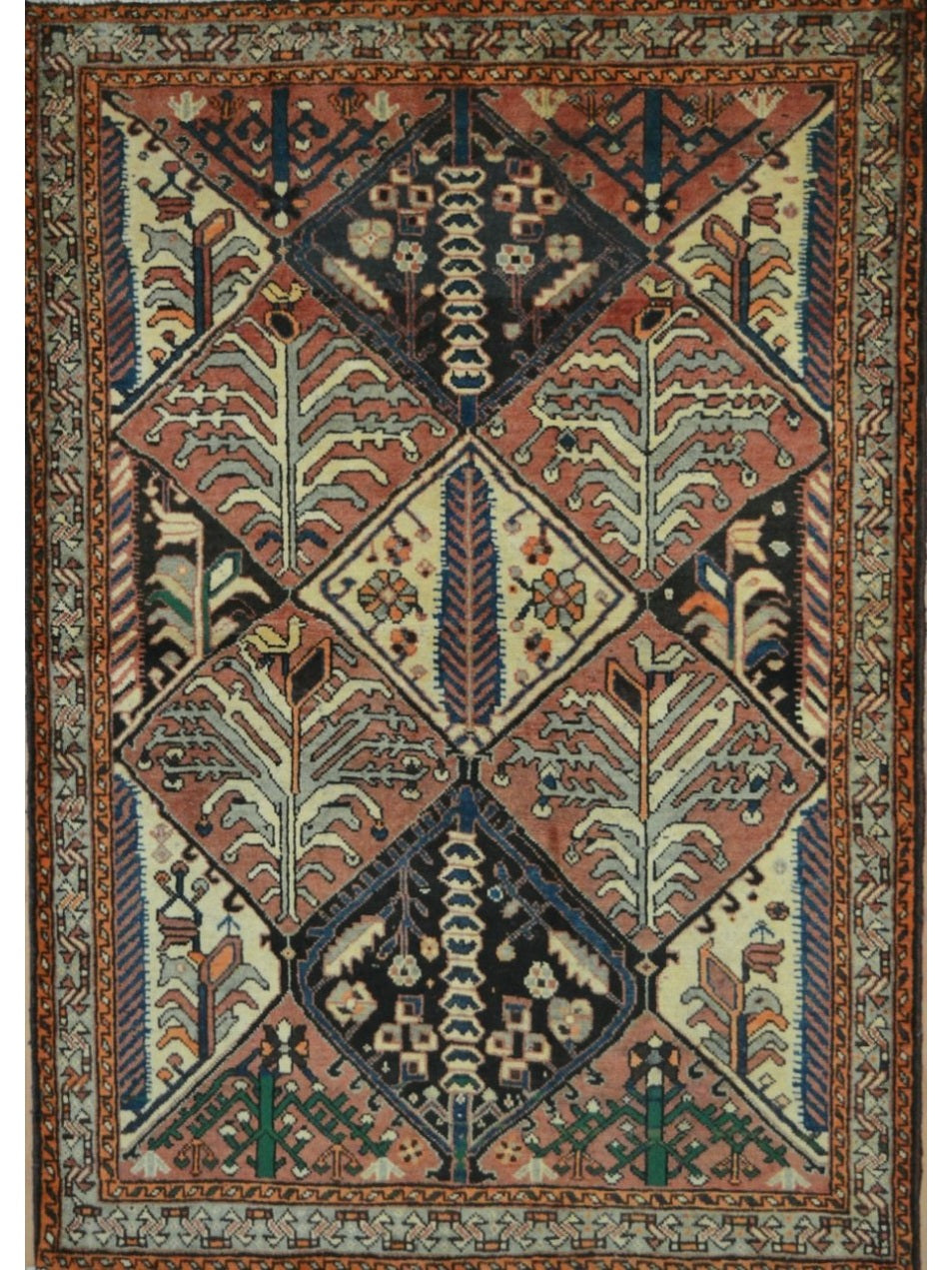 Persian Bakhtiari hand knotted rug 5x7