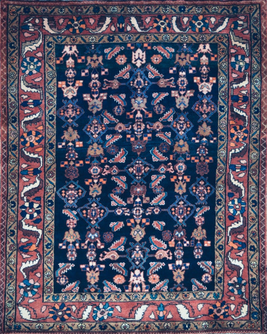 Persian Hamadan hand knotted rug 5x7