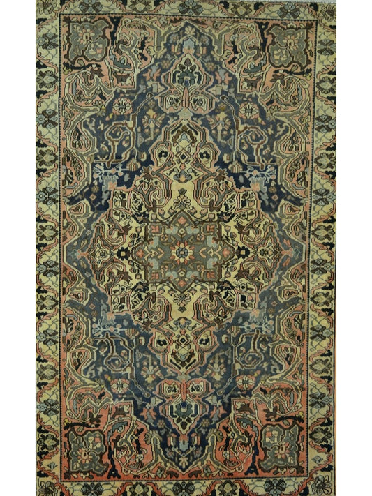 Persian Hossein Abad hand knotted rug 5x8