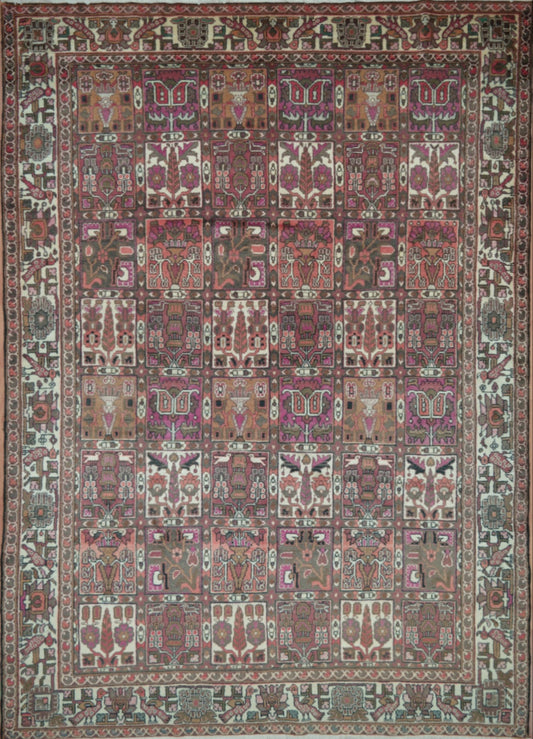 Persian Bakhtiari hand knotted rug 7x10