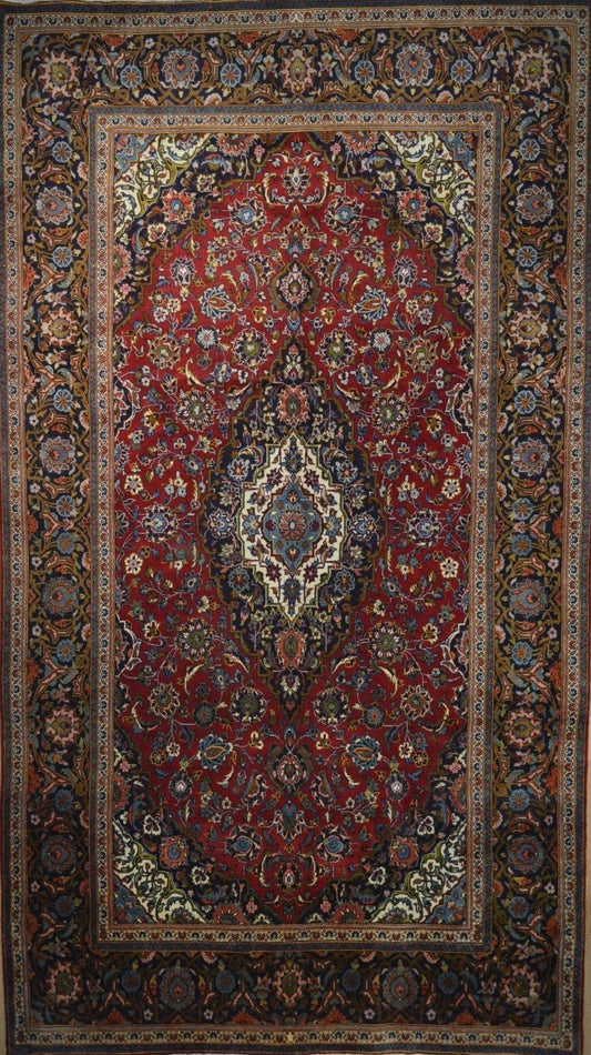 Persian Wiss hand knotted rug 8x11+
