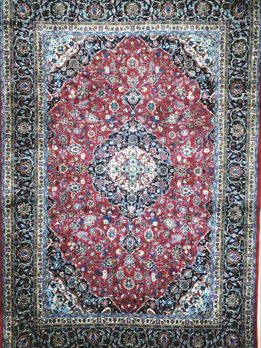 Persian Kashan hand knotted rug 8x11