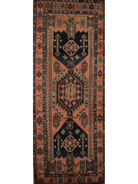Persian Hamadan hand knotted rug