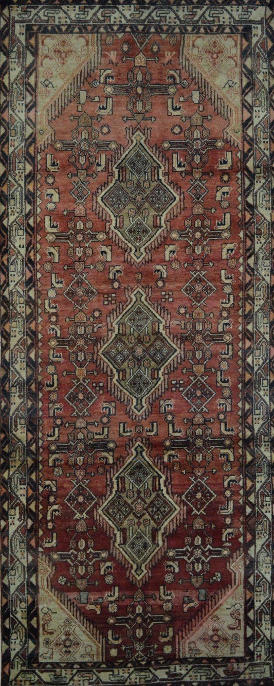 Persian Bakhtiari hand knotted rug