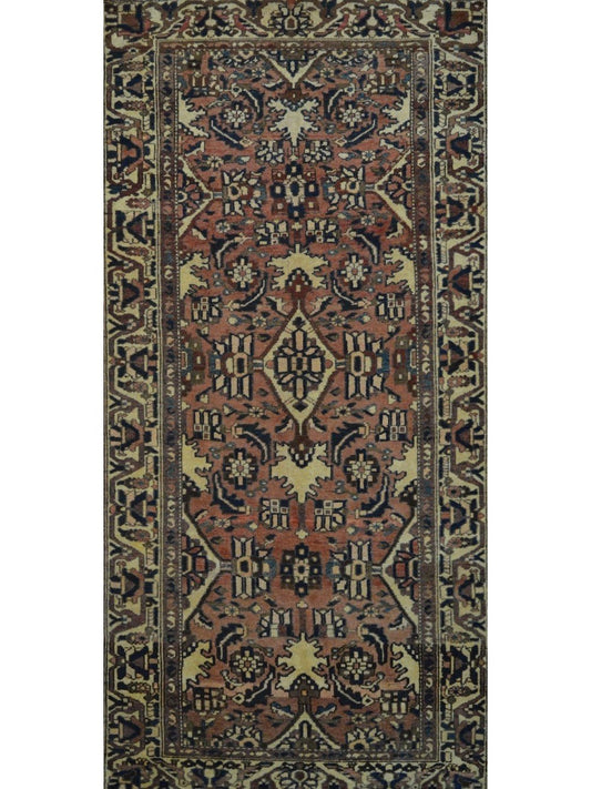 Persian Hamadan hand knotted rug