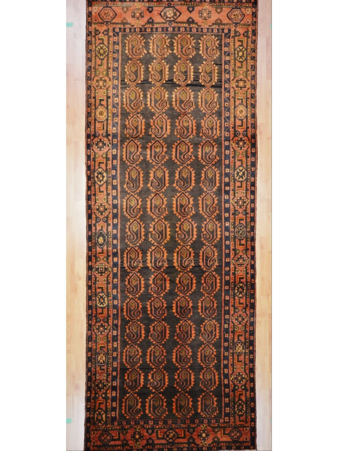 Persian Toysirkan hand knotted rug