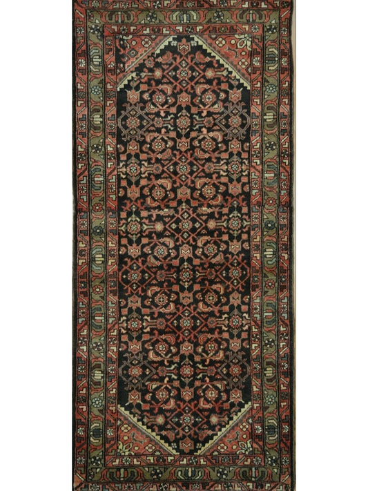 Persian Hossein Abad hand knotted rug