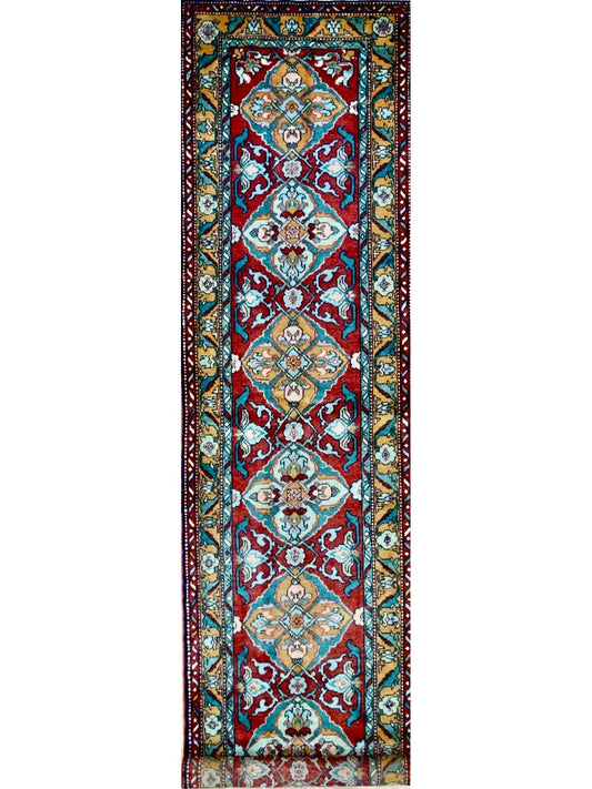 Persian Antique Heriz hand knotted rug